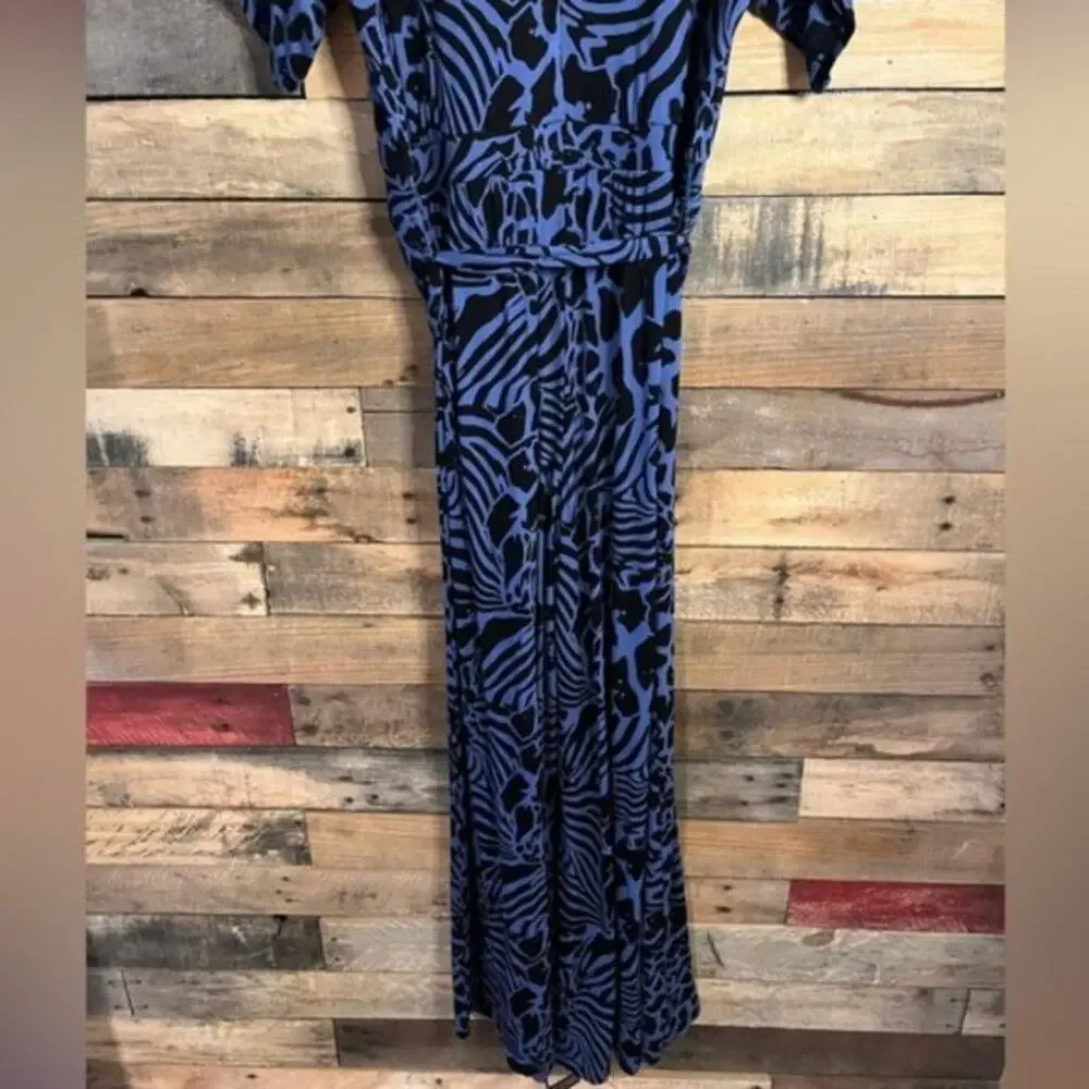 Lisa‎ Rinna Blue And Black Animal Print Belted Jumpsuit Size 10